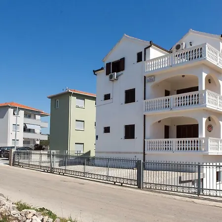 Apartment Levanda